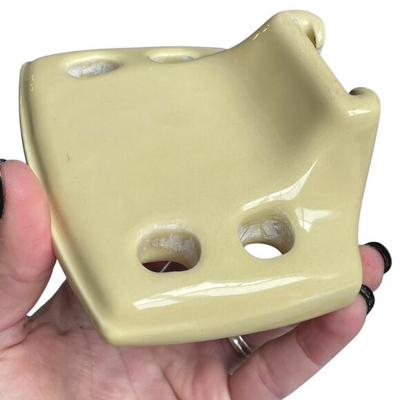 Vintage Porcelain Bathroom Fixtures Yellow Toothbrush Mount Toilet Paper MCM - Picture 4 of 16
